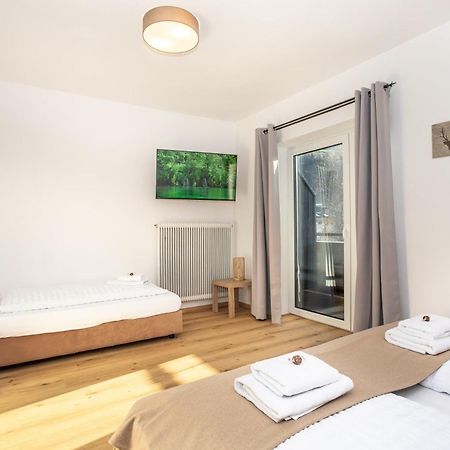 Alpina Apartments - Zell Am See Buitenkant foto