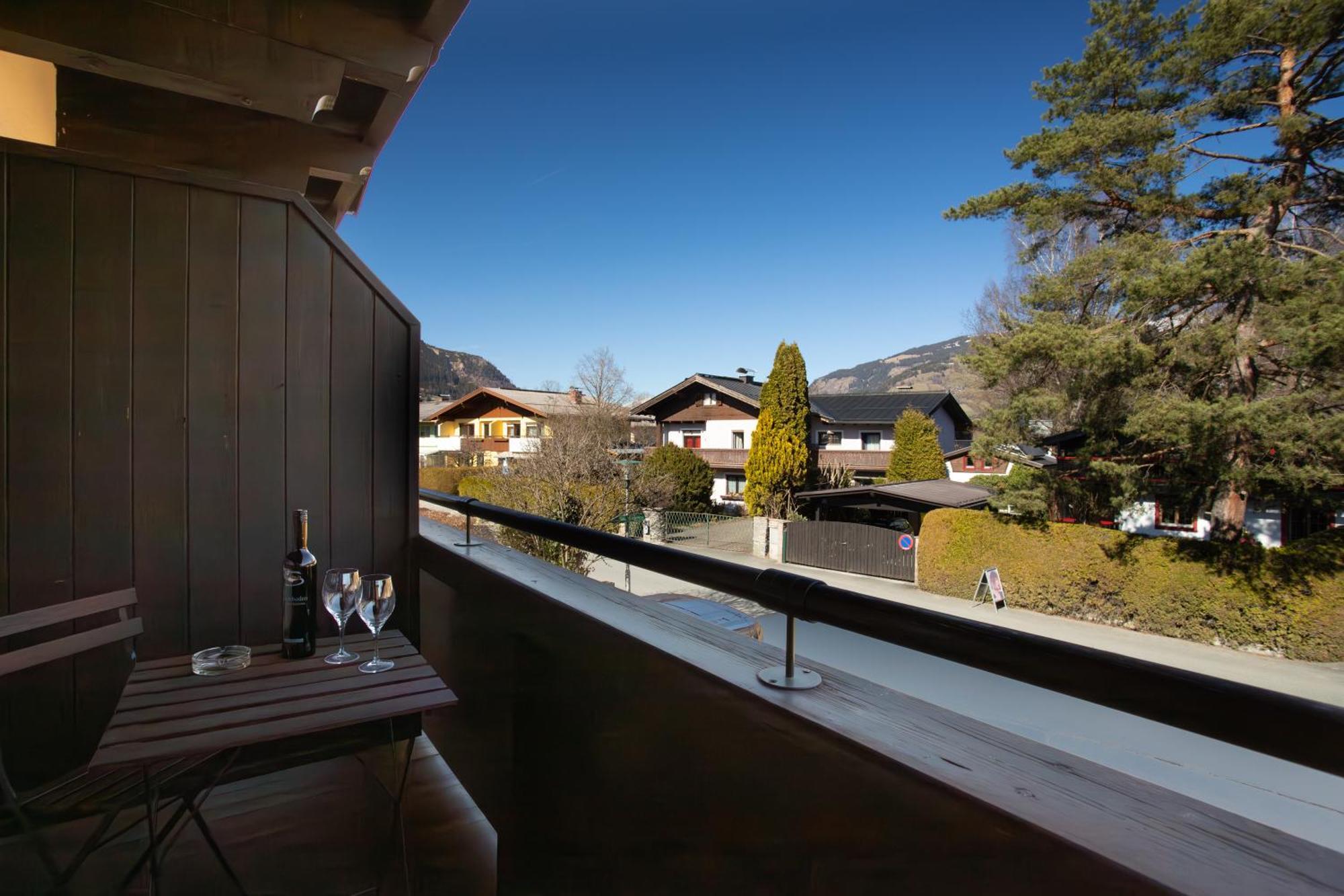 Alpina Apartments - Zell Am See Buitenkant foto
